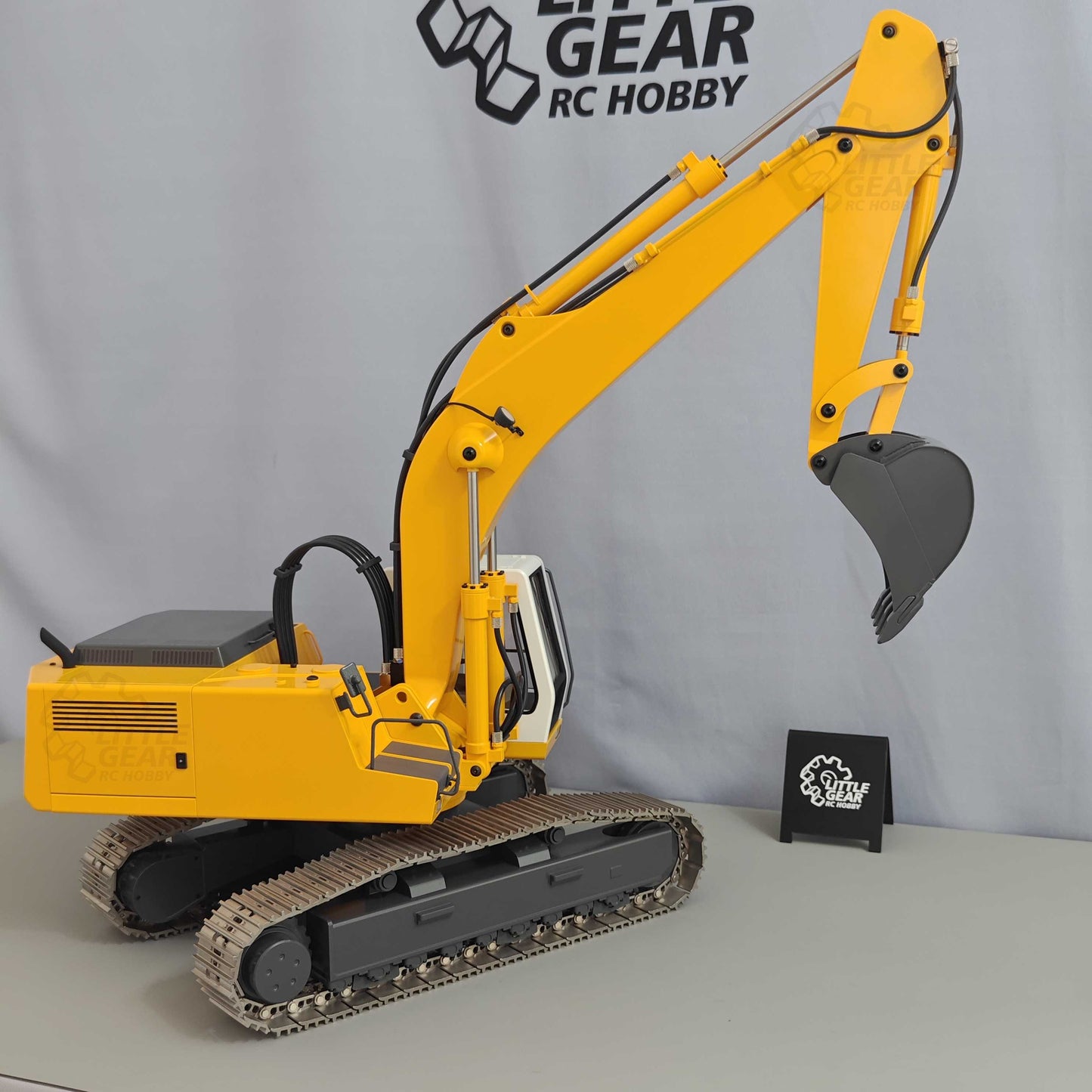 MXRC 942 1/14 RC Hydraulic Excavator Model(Yellow/Gray)